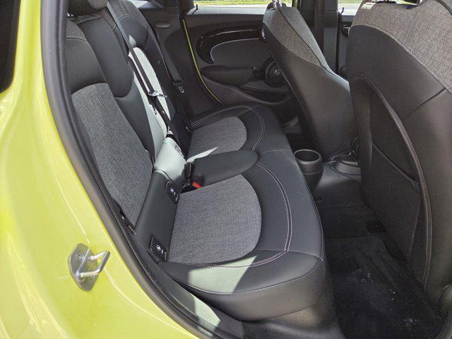 used 2023 MINI Hardtop car, priced at $26,579