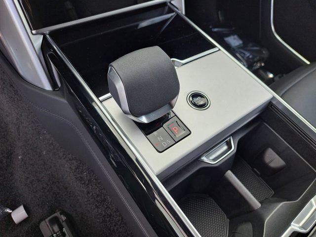 new 2025 Land Rover Range Rover car
