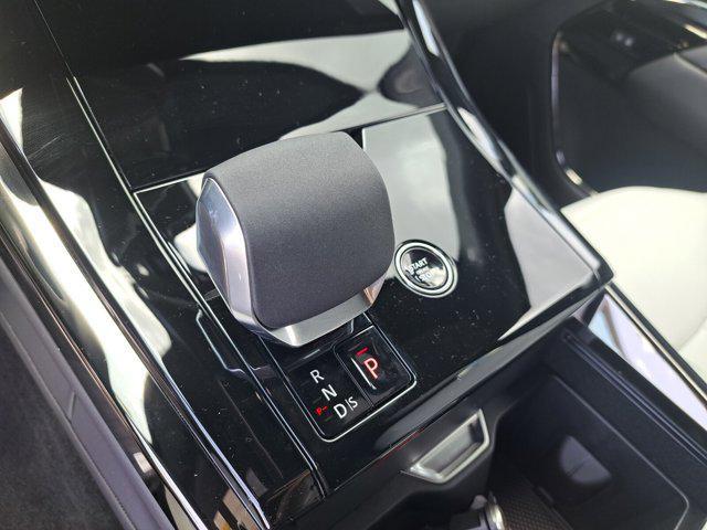 new 2025 Land Rover Range Rover Sport car, priced at $108,805