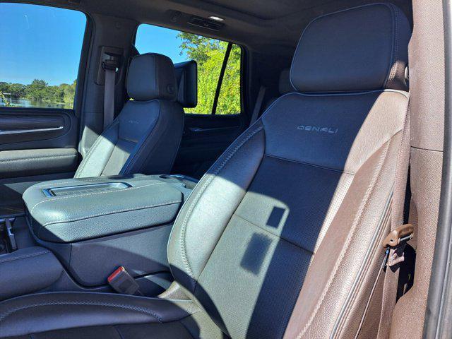 used 2021 GMC Yukon car, priced at $55,555