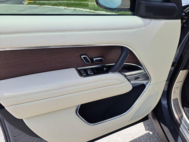 new 2025 Land Rover Range Rover car, priced at $126,675