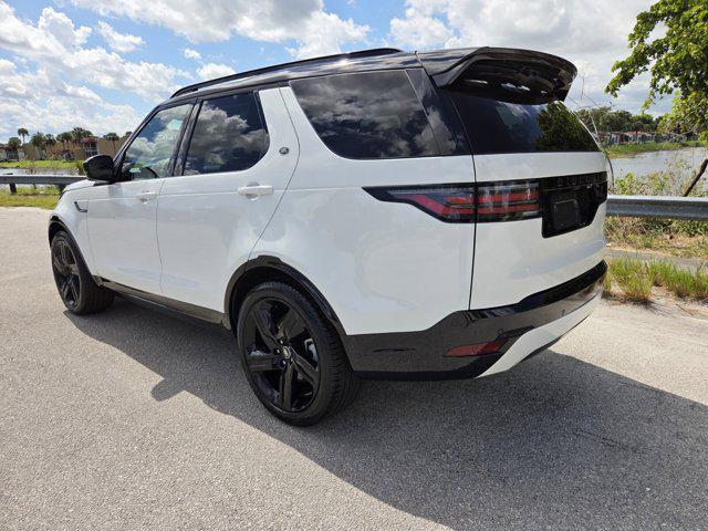 new 2025 Land Rover Discovery car, priced at $79,263