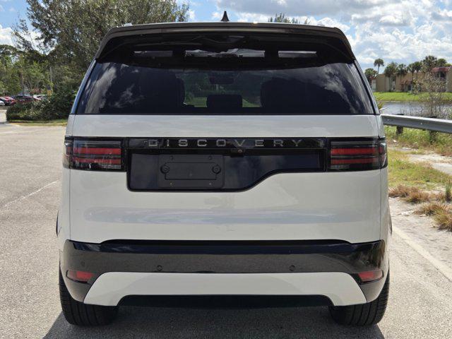 new 2025 Land Rover Discovery car, priced at $79,263