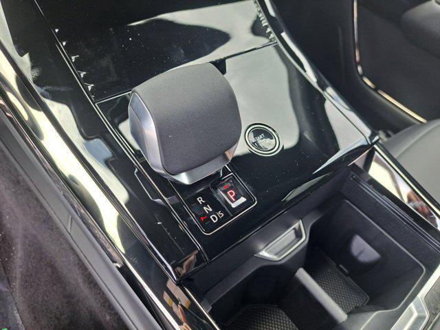 new 2025 Land Rover Range Rover Sport car, priced at $139,760