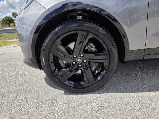 used 2023 Land Rover Discovery car, priced at $44,779