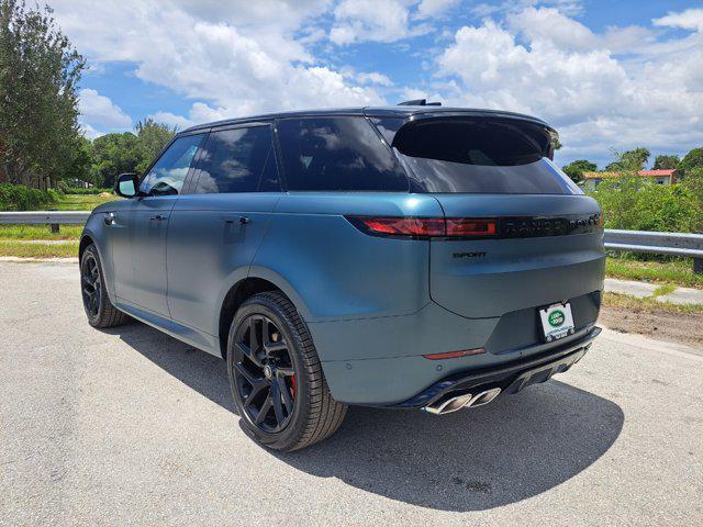 new 2025 Land Rover Range Rover Sport car, priced at $128,805