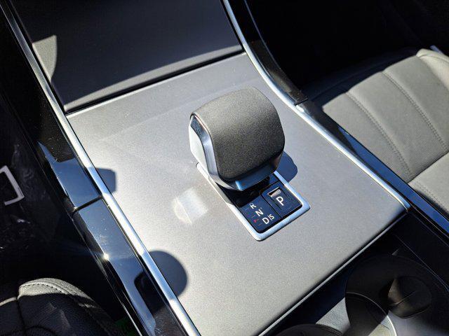 new 2026 Land Rover Range Rover Evoque car