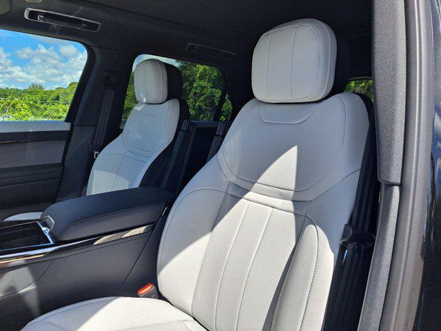 new 2025 Land Rover Range Rover Sport car, priced at $101,940