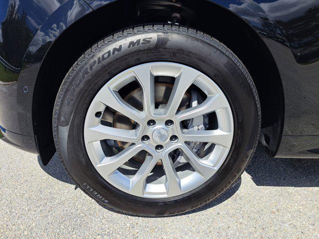 new 2025 Land Rover Range Rover Sport car, priced at $101,940