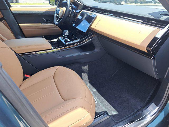 new 2025 Land Rover Range Rover Sport car, priced at $92,420