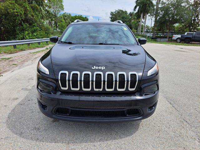 used 2018 Jeep Cherokee car, priced at $13,979