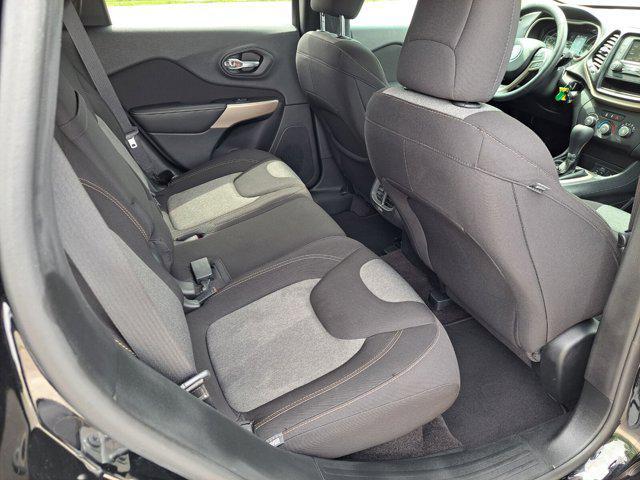 used 2018 Jeep Cherokee car, priced at $13,979