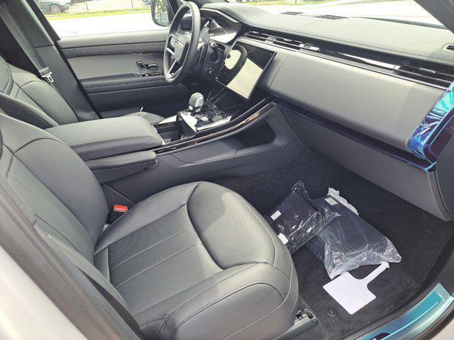 new 2025 Land Rover Range Rover Sport car