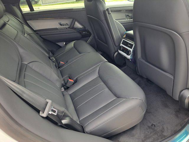 new 2025 Land Rover Range Rover Sport car