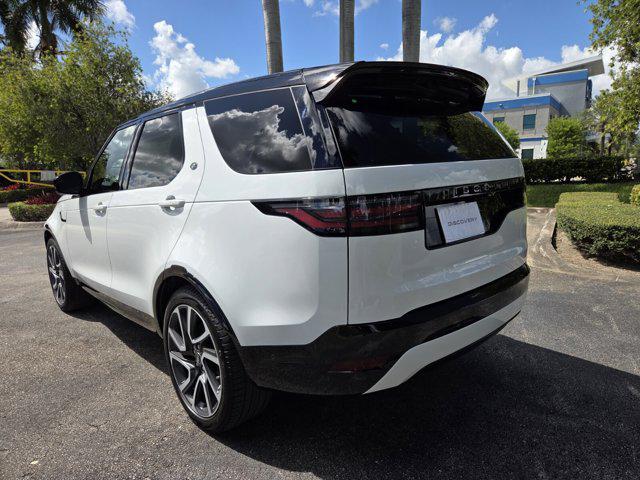 new 2025 Land Rover Discovery car, priced at $83,178