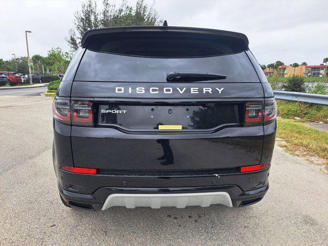 new 2025 Land Rover Discovery Sport car, priced at $57,758