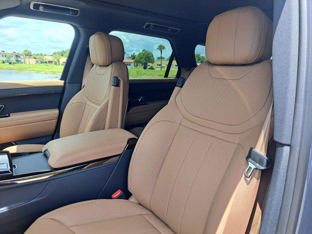 new 2025 Land Rover Range Rover Sport car, priced at $93,160