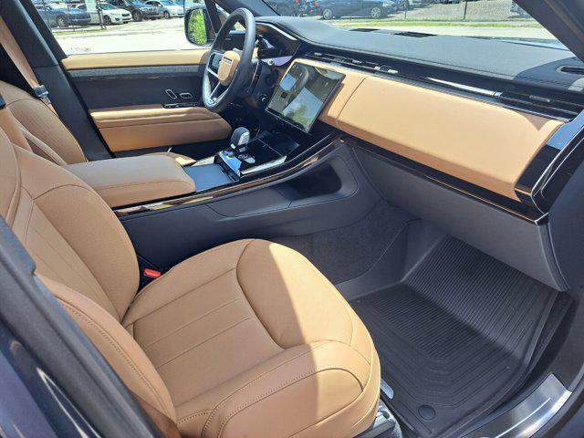 new 2025 Land Rover Range Rover Sport car, priced at $93,160