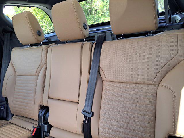 new 2025 Land Rover Discovery car, priced at $71,768