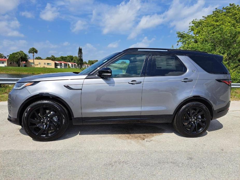 new 2024 Land Rover Discovery car, priced at $74,485