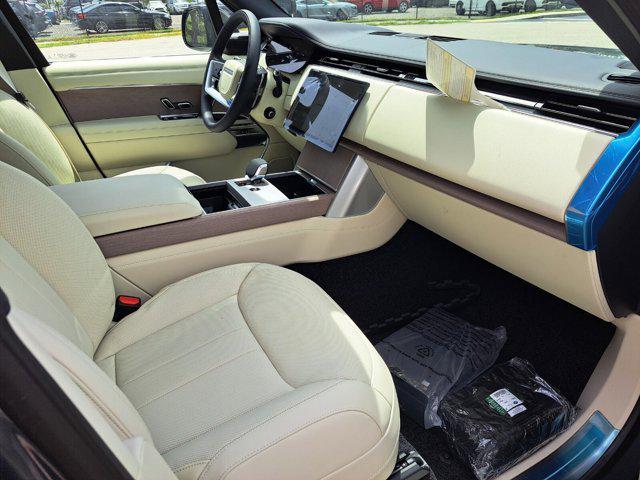new 2025 Land Rover Range Rover car, priced at $152,095