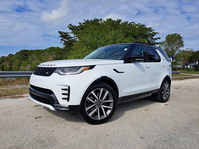 new 2025 Land Rover Discovery car, priced at $81,378