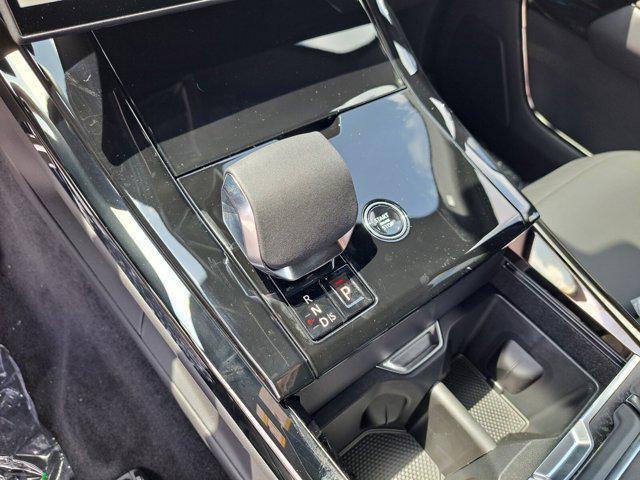 new 2025 Land Rover Range Rover Sport car, priced at $133,770