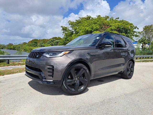 new 2025 Land Rover Discovery car, priced at $80,813