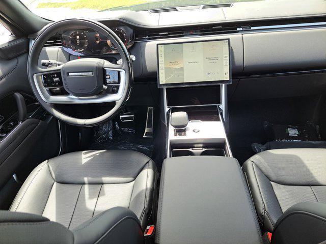 new 2025 Land Rover Range Rover car, priced at $157,095