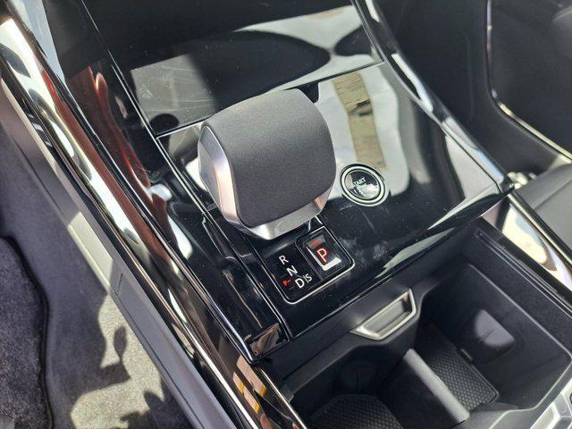 new 2025 Land Rover Range Rover Sport car, priced at $110,280