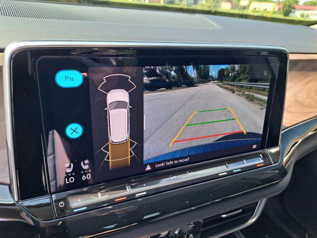 used 2024 Volkswagen Atlas car, priced at $31,759