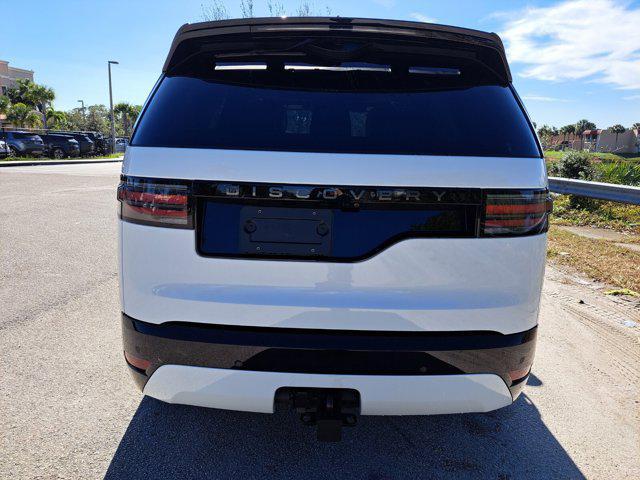 new 2025 Land Rover Discovery car, priced at $79,478