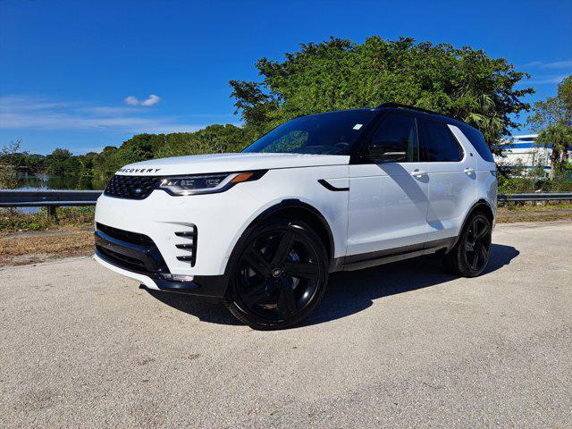 new 2025 Land Rover Discovery car, priced at $79,478