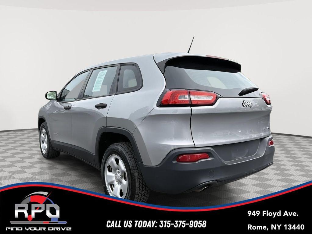 used 2017 Jeep Cherokee car, priced at $11,298