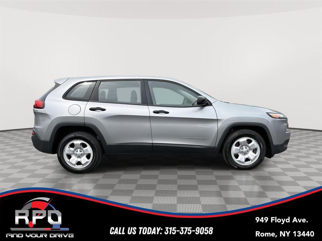 used 2017 Jeep Cherokee car, priced at $11,298