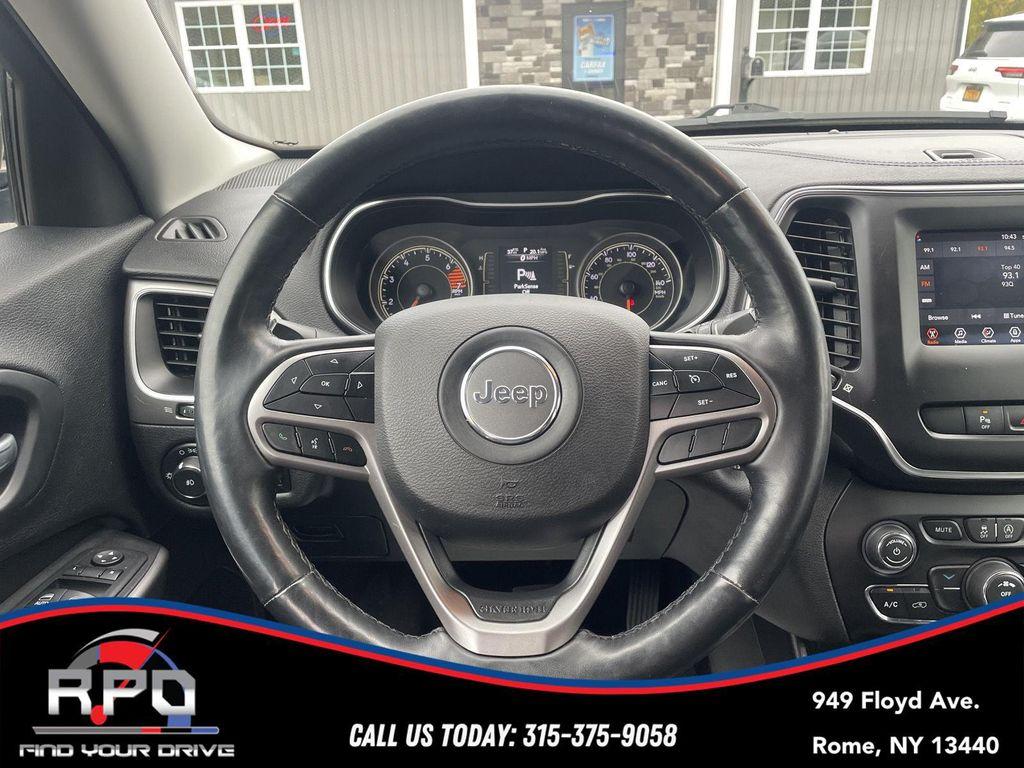used 2019 Jeep Cherokee car, priced at $16,495