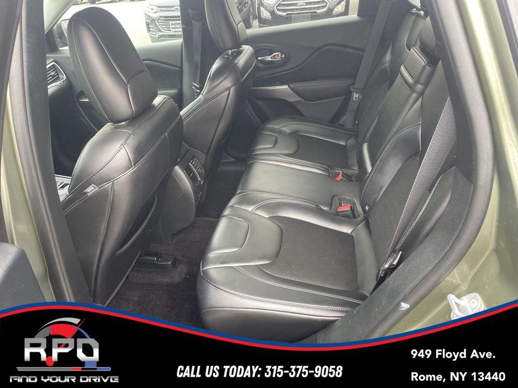 used 2019 Jeep Cherokee car, priced at $16,495