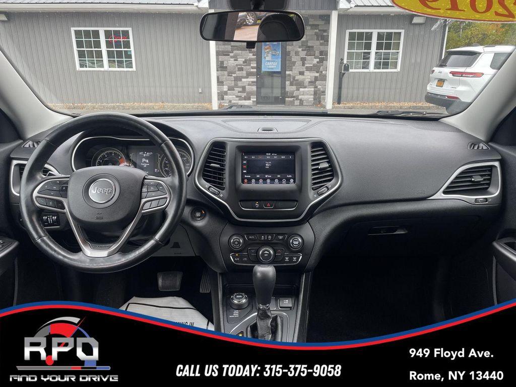 used 2019 Jeep Cherokee car, priced at $16,495