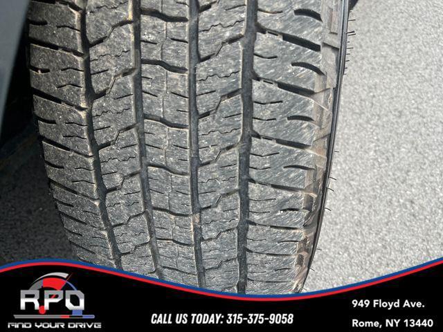used 2021 Ford Edge car, priced at $17,895