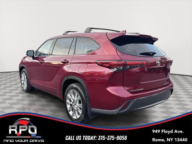 used 2020 Toyota Highlander car, priced at $29,550