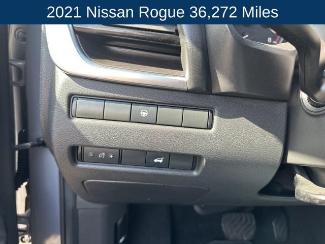 used 2021 Nissan Rogue car, priced at $26,322
