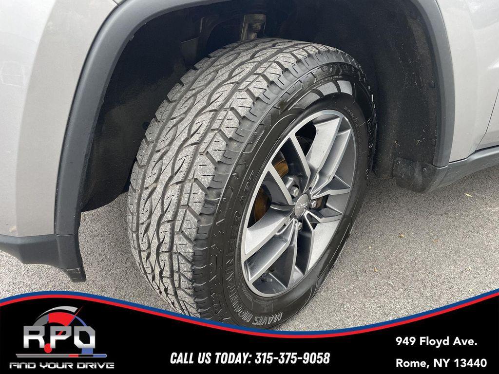 used 2018 Jeep Grand Cherokee car, priced at $18,970