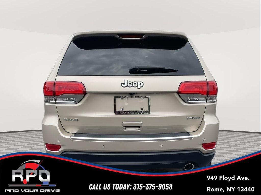 used 2015 Jeep Grand Cherokee car, priced at $15,588