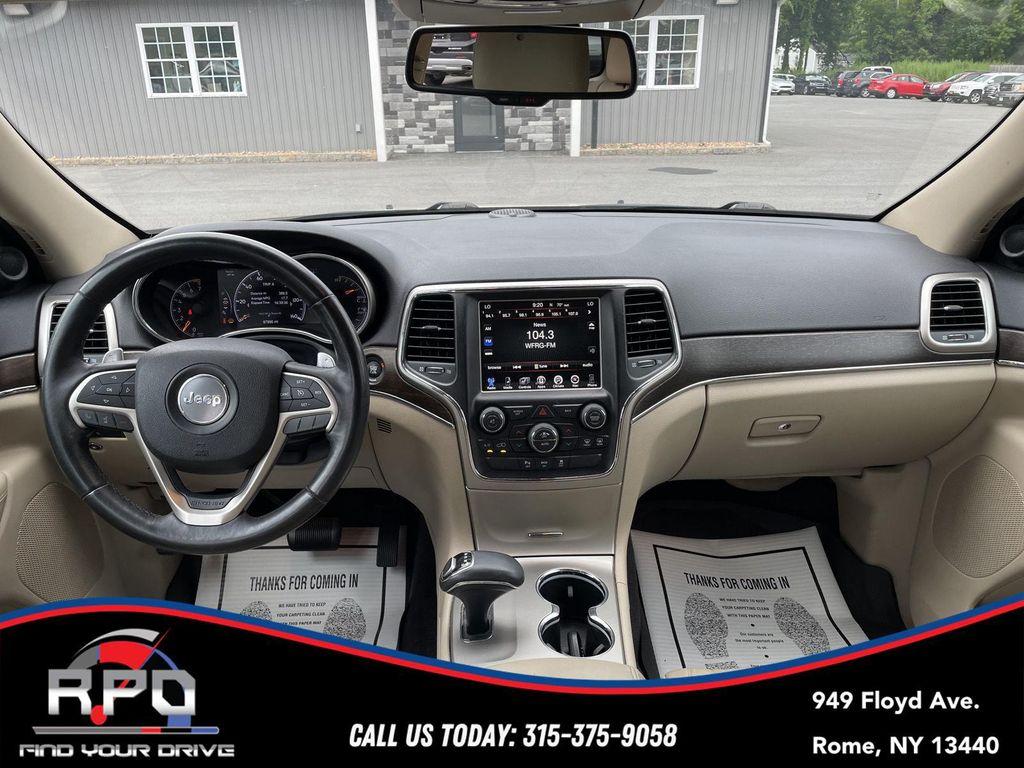 used 2015 Jeep Grand Cherokee car, priced at $15,588