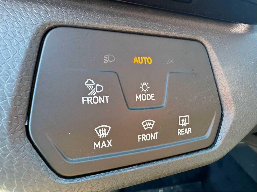 new 2025 Volkswagen ID.4 car, priced at $57,961