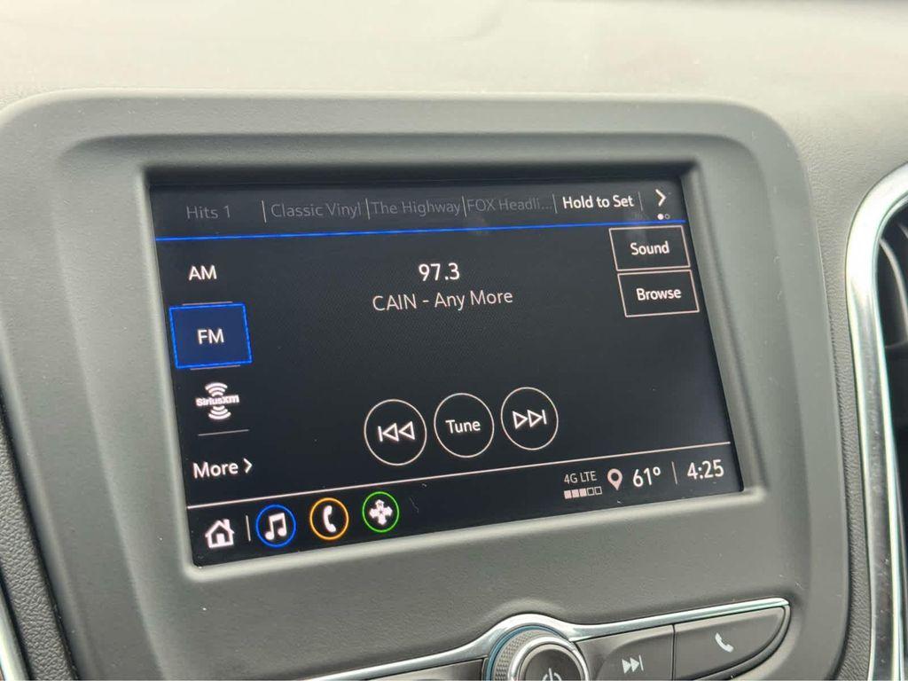 used 2024 Chevrolet Equinox car, priced at $25,000