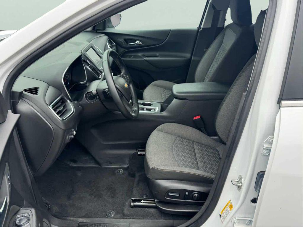 used 2024 Chevrolet Equinox car, priced at $25,000