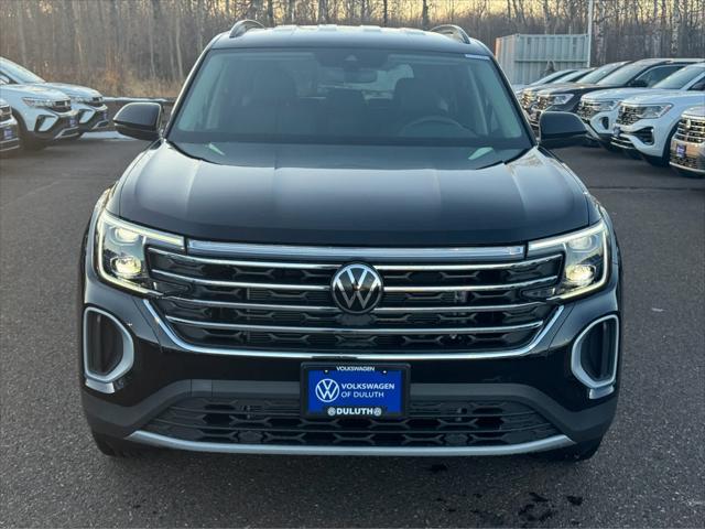 new 2025 Volkswagen Atlas car, priced at $42,132