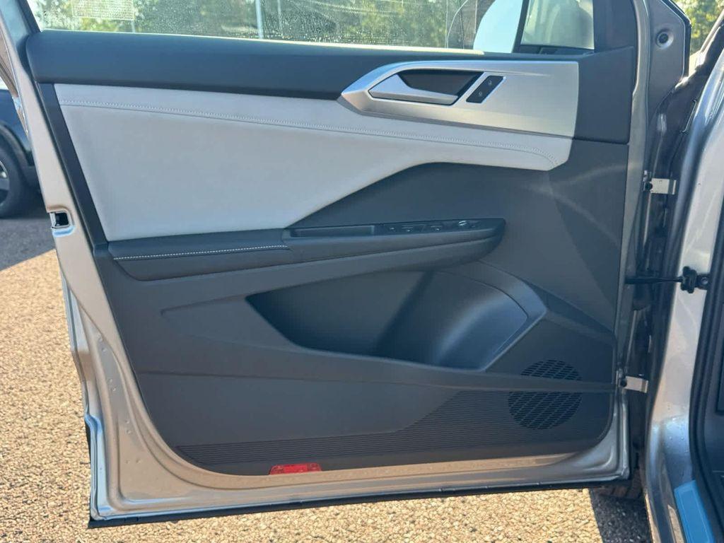 new 2025 Volkswagen Taos car, priced at $32,543