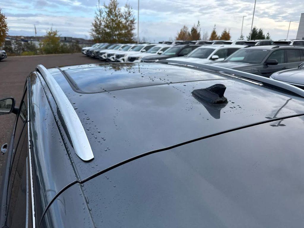 new 2026 Volkswagen Tiguan car, priced at $38,897